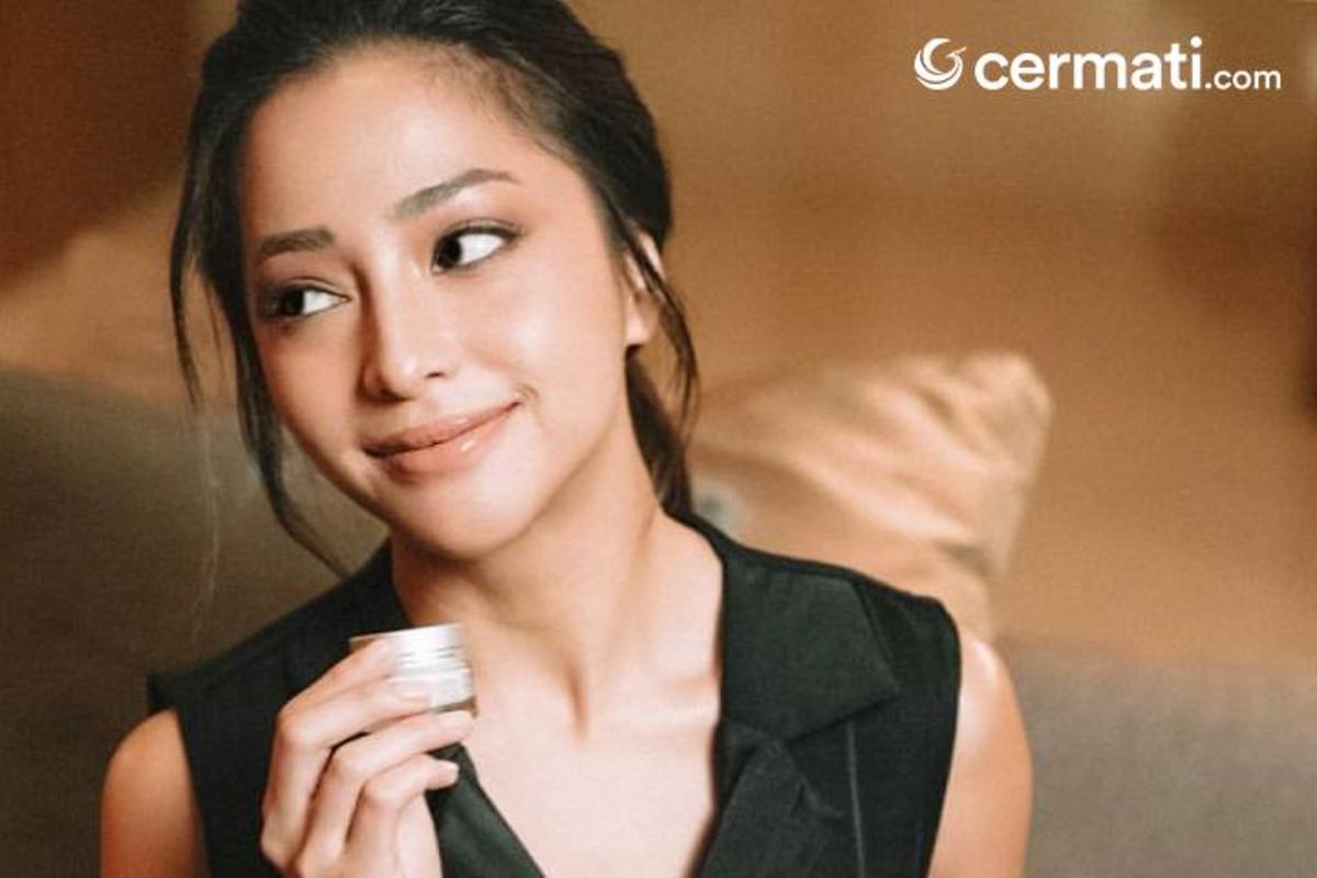 7 Artis Cantik Indonesia Ini Sukses Raih Gelar Sarjana Hukum Cermati Com