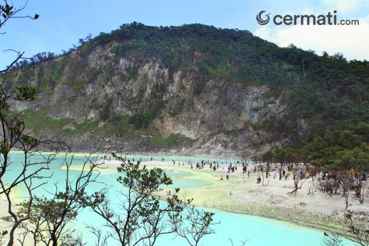 6 Destinasi Wisata Paling Ramai Di Daerah Bandung Selatan 6 Destinasi Wisata Paling Ramai Di Daerah Bandung Selatan