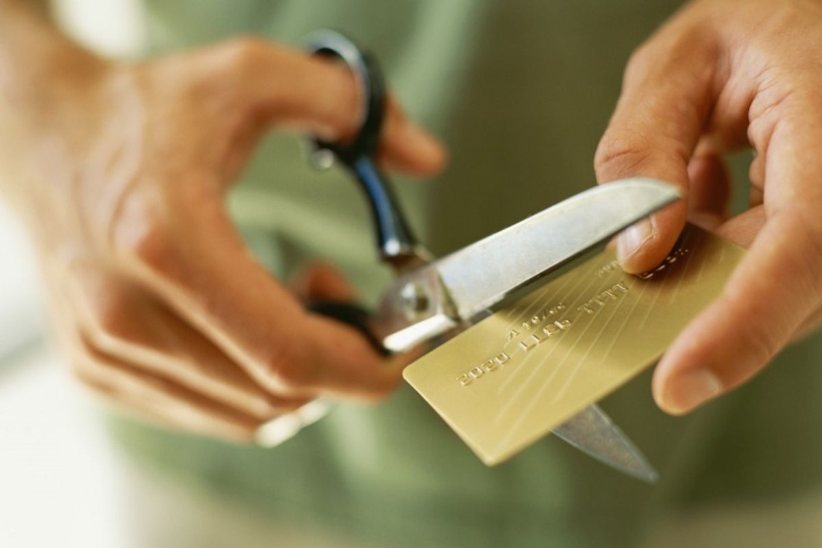 5 Cara Menutup Kartu Kredit - Cermati.com