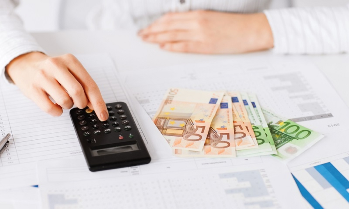 Membedakan Kurs Beli Dan Kurs Jual Mata Uang Asing - Berbagai Mata