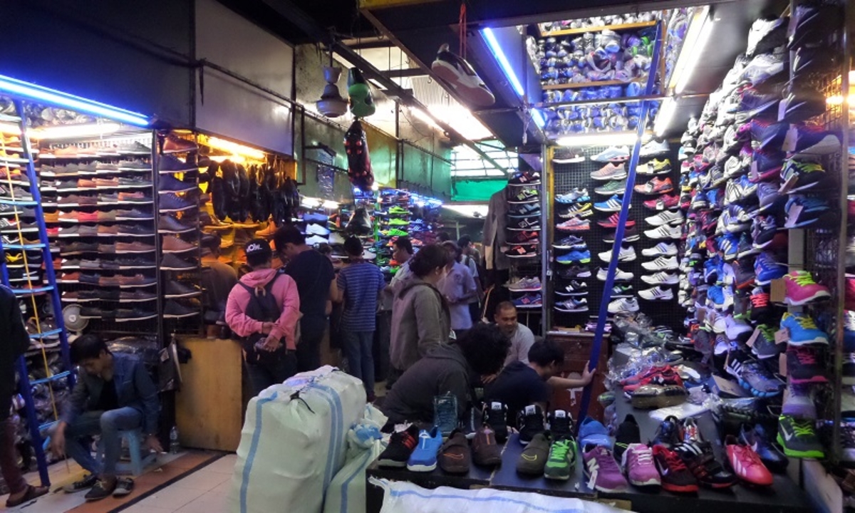  Tempat  Jual  Beli Baju  Bekas Di  Semarang Sebuah Tempat 