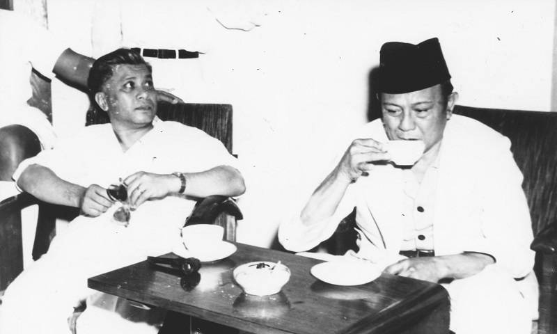 A.A. Maramis dan Sam Ratulangi