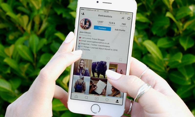 tampilan instagram pada smartphone