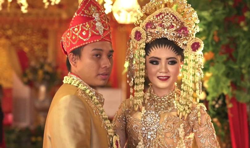 Model Terkini 51 Baju  Pengantin  Kalimantan 