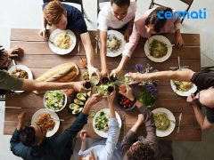 Bisa Tetap Hemat, Bagaimana Cara Tepat Atur Budget Buka Puasa Bersama Selama Ramadan?