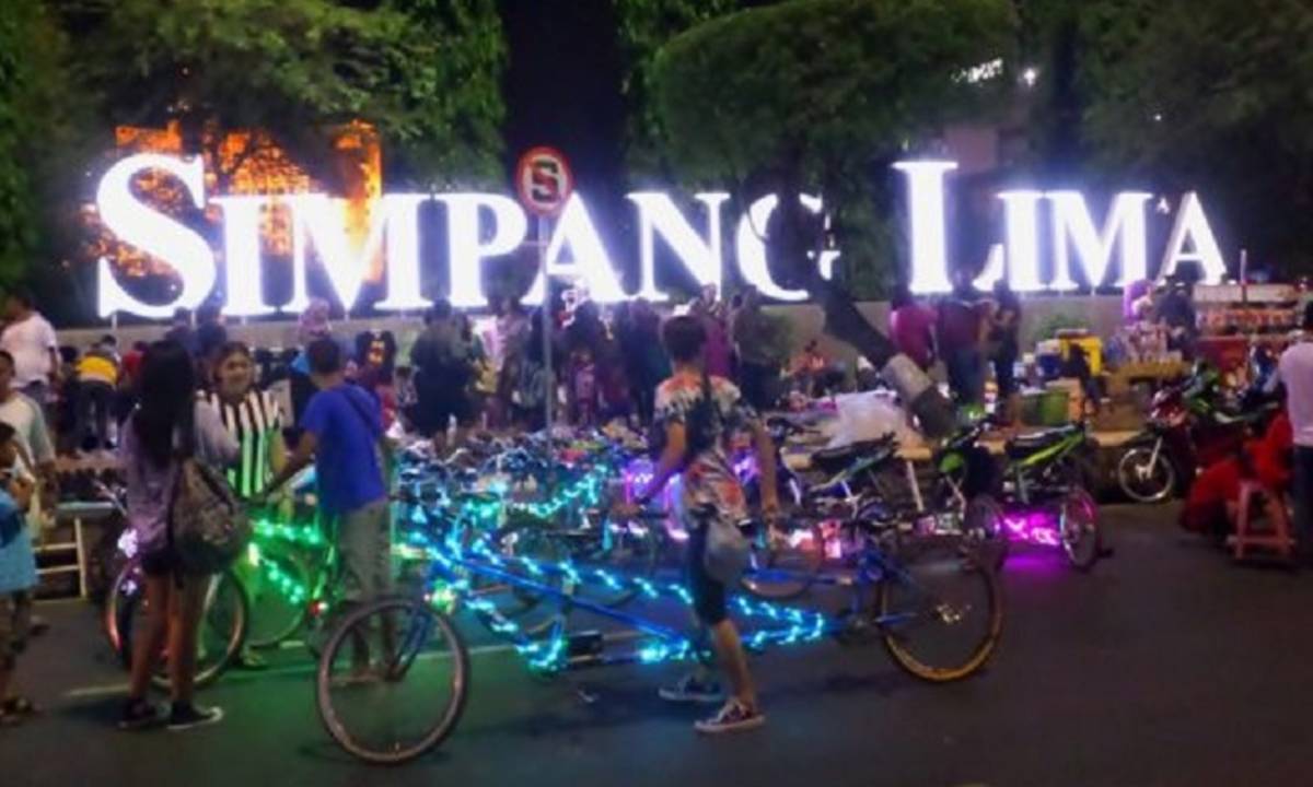 30 Pemandangan Kota Semarang  Malam Hari Kumpulan 
