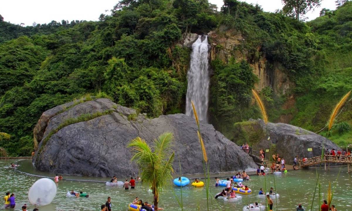 Tempat Wisata Di Bogor Yang Paling Kece Dan Keren Yang Wajib