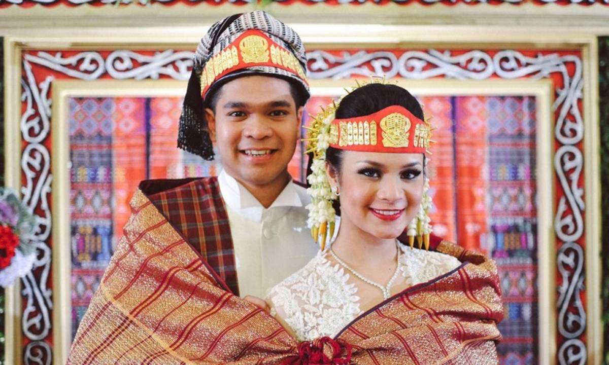 18+ Baju Adat Pengantin Manado Terbaru - Baju Pernikahan