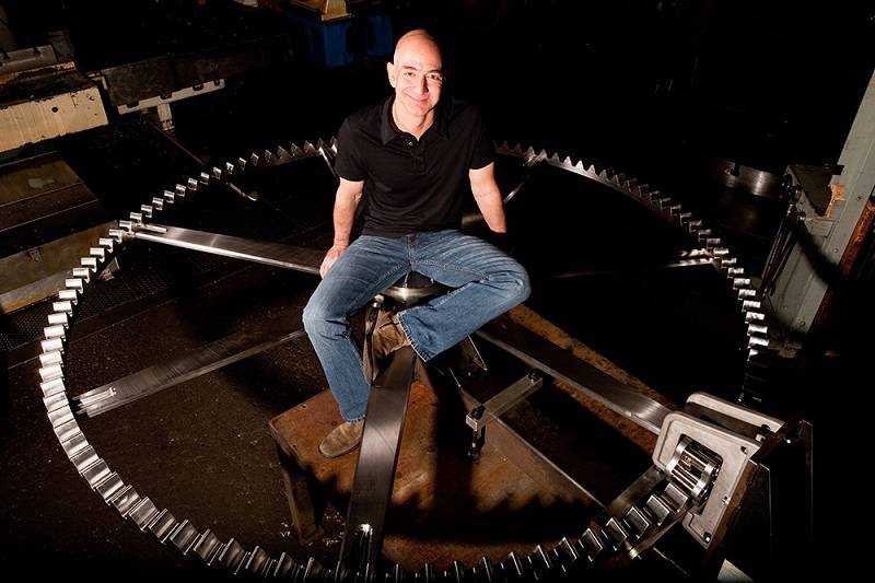 Jeff Bezos - 10 Ways to Spend Money on the World's Billionaires