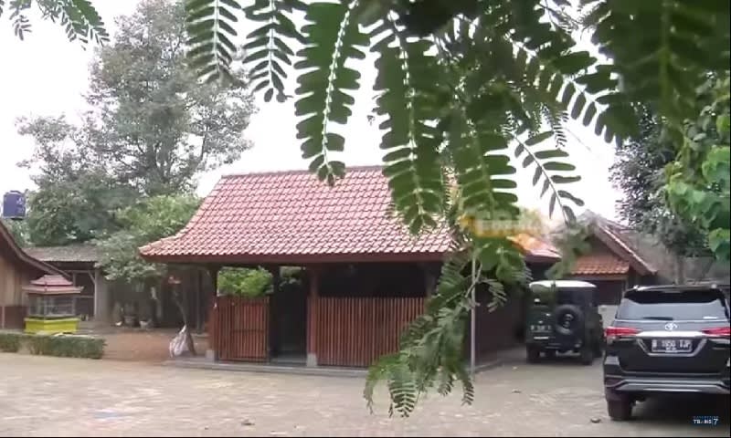 luas rumah mandra