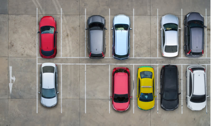 Aturan Baru: Gak Punya Lahan parkir, Akan Didenda dan Gak Bisa Beli Mobil -  Cermati.com