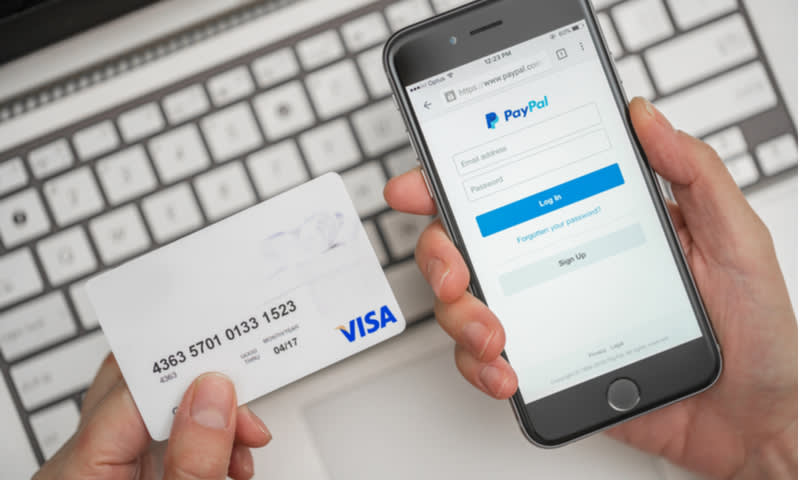 paypal dan kartu kredit