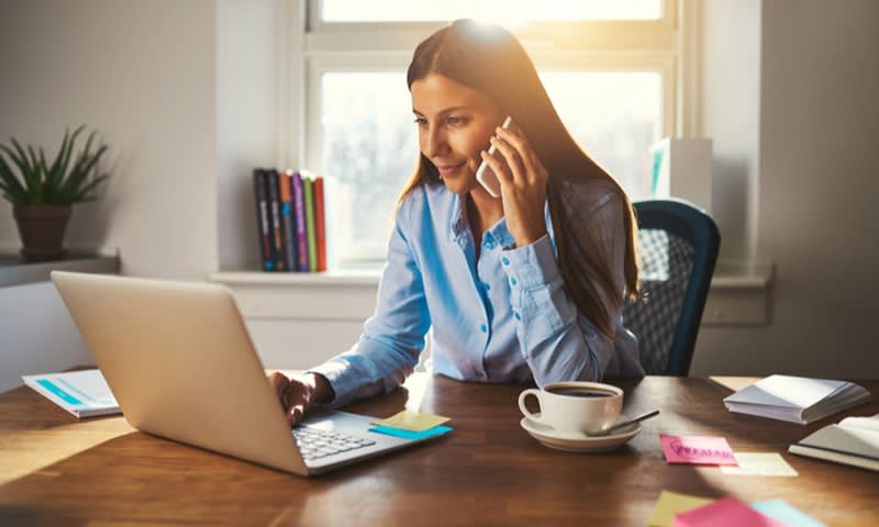 Bekerja di Pekerjaan Telepon Rumah