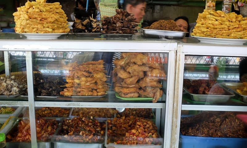 15 Tempat Kuliner Enak dan Murah di Jakarta Paling Pas Saat Lapar - Cermati