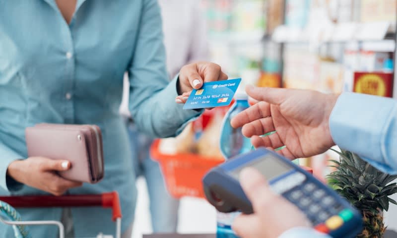 Kartu Kredit di Supermarket