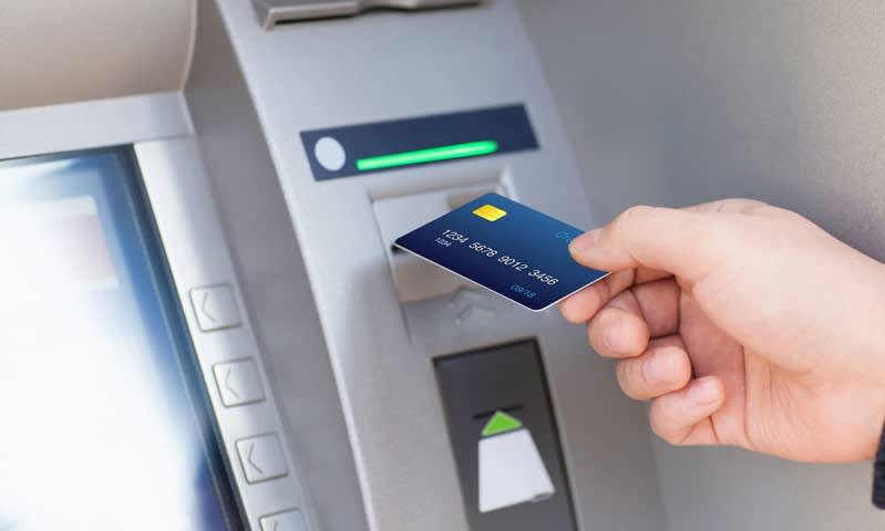 Transaksi Bank ATM