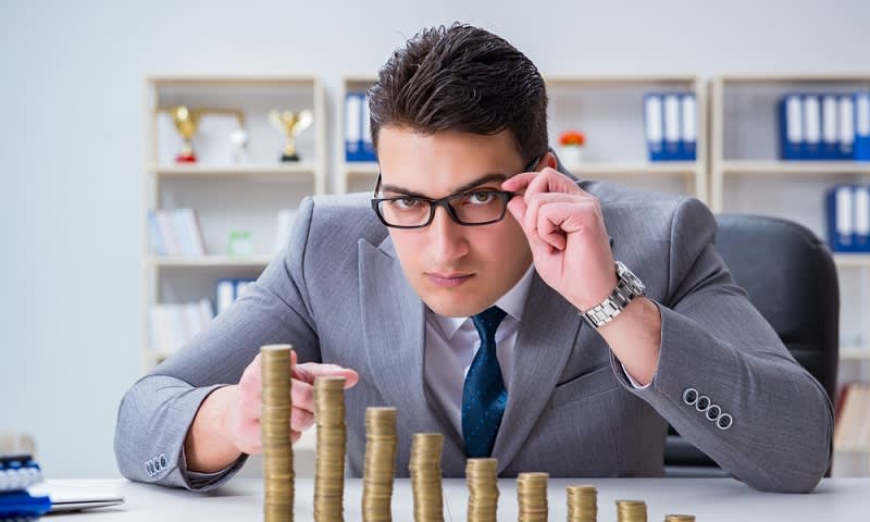 Mau Investasi Logam Mulia? Ini Dia Jenis-Jenis Pajak Emas 