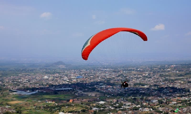 paralayang batu malang