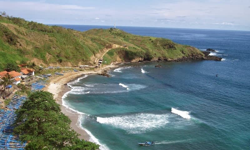 pantai menganti