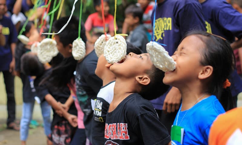 Loma Makan Kerupuk