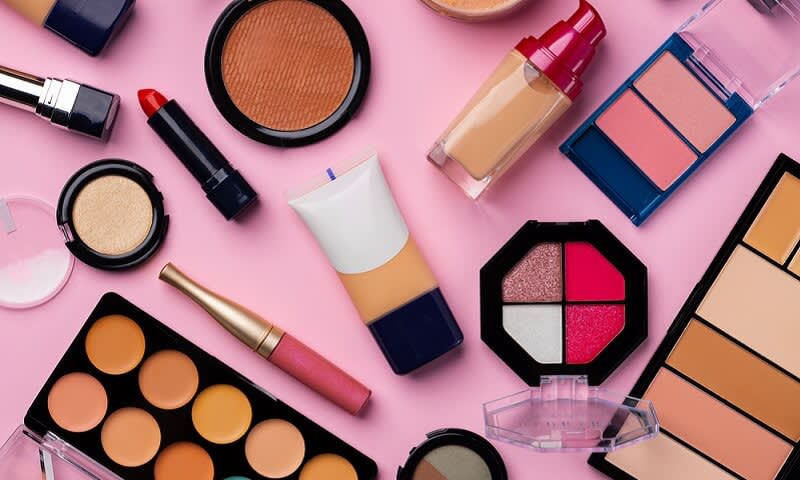 biaya makeup