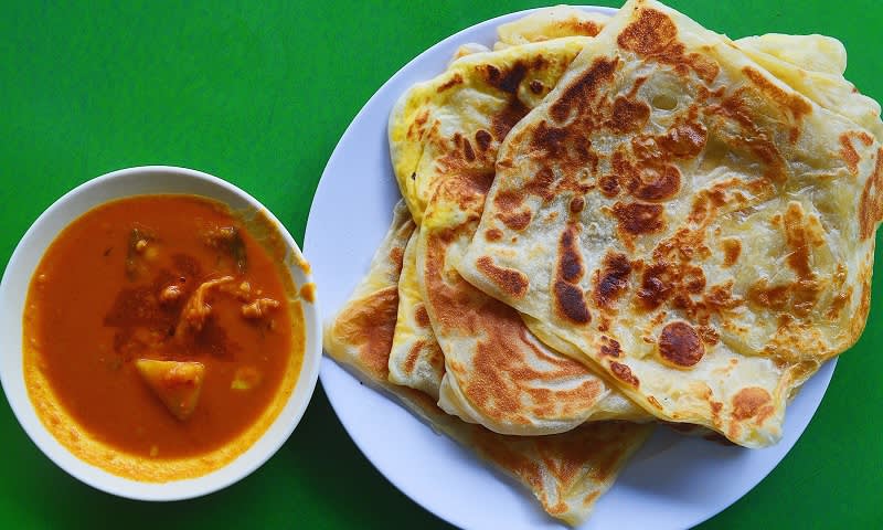 Roti Kari Ayam