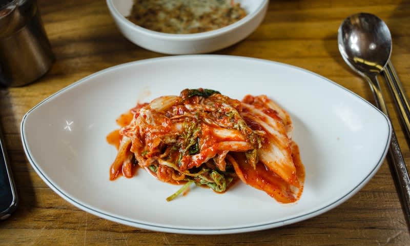makanan kimchi