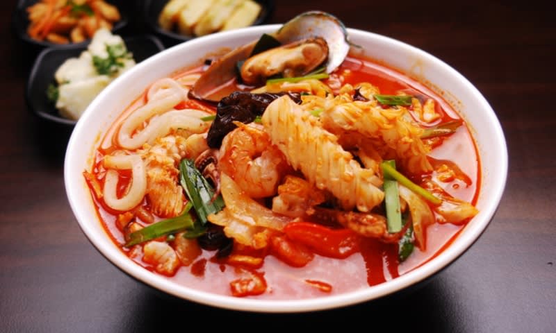 Hindari Makanan Pedas yang akan Memperburuk Efek Alergi