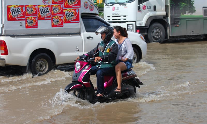 motor banjir