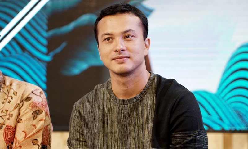 nicholas saputra