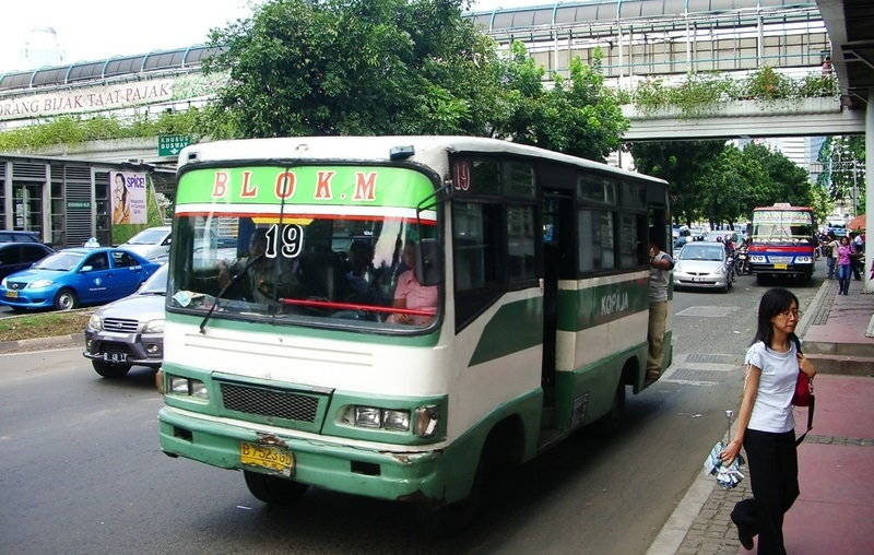 Naik Bus Kota