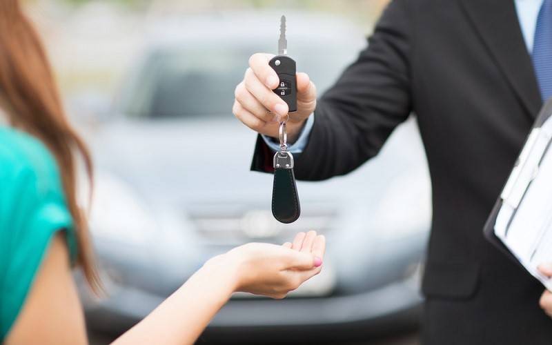 Kredit Mobil Melalui Bank