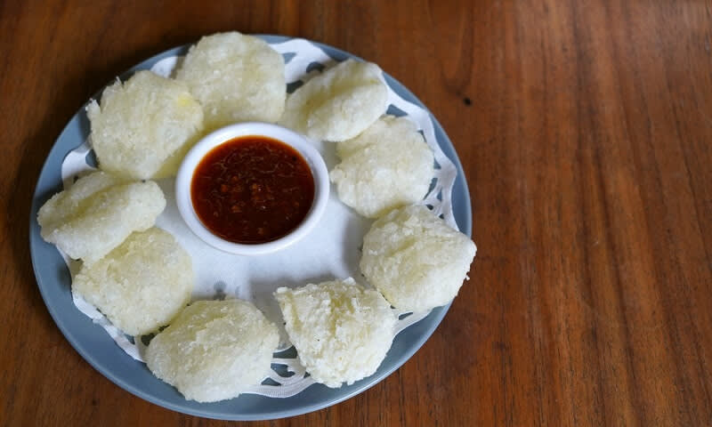 makanan dengan tepung tapioka