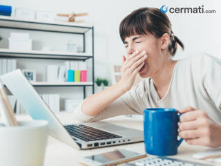 Sering Ngantuk Saat Sibuk Bekerja? Simak Tips Ampuh Mengatasinya