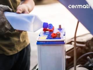 Mengenal Air Aki dan Kisaran Harganya di Pasaran - Cermati.com